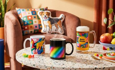 Cómo personalizar tazas, tazas mágicas, tarros y cojines en línea